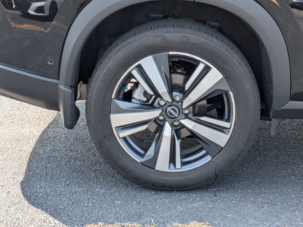 Used 2024 Nissan Rogue SL w/ SL Premium Package AWD/4WD image 9
