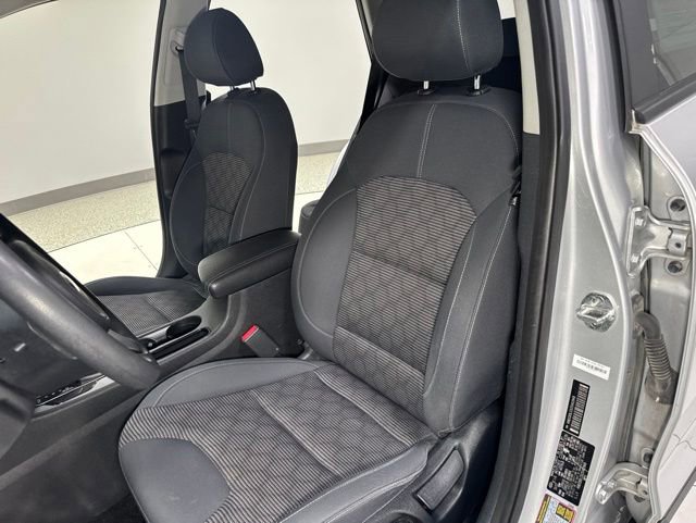 Used 2018 Kia Niro FE FWD image 12