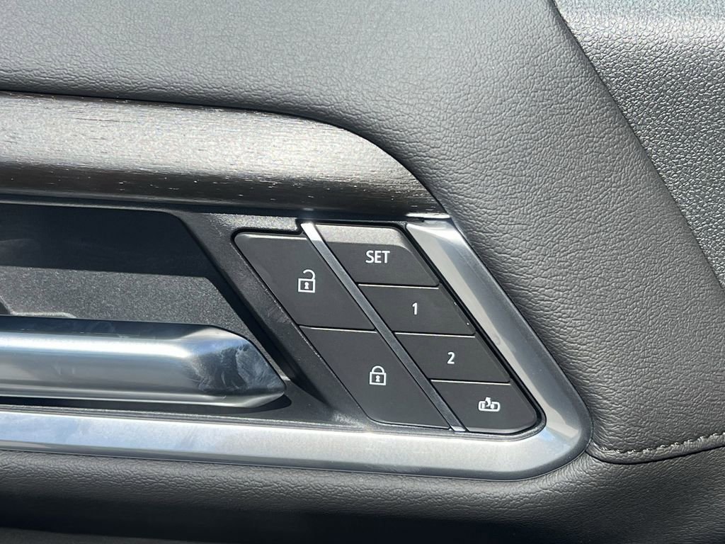 New 2025 GMC Sierra 2500 Denali w/ Denali Reserve Package image 15