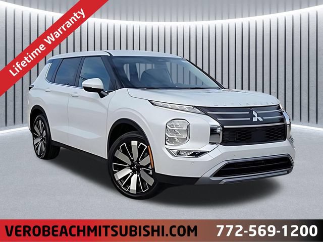 New 2026 Mitsubishi Outlander SE