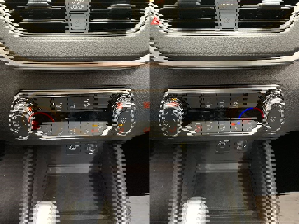 New 2025 Nissan Altima 2.5 S image 19