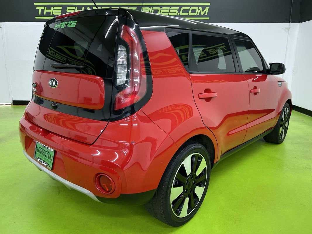 Used 2019 Kia Soul + FWD image 9