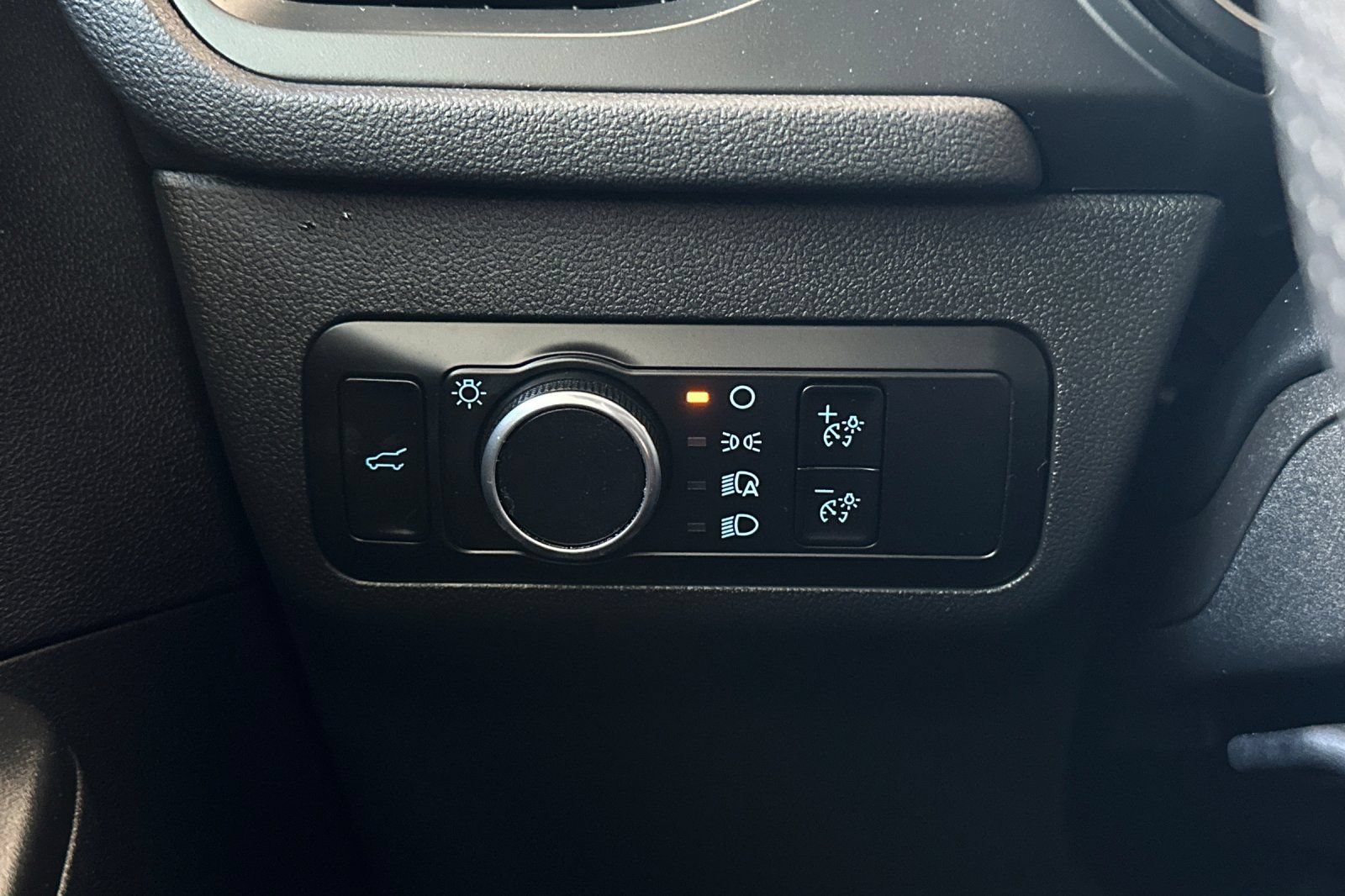 Certified 2024 Ford Escape ST-Line w/ Tech Pack #1 FWD image 29