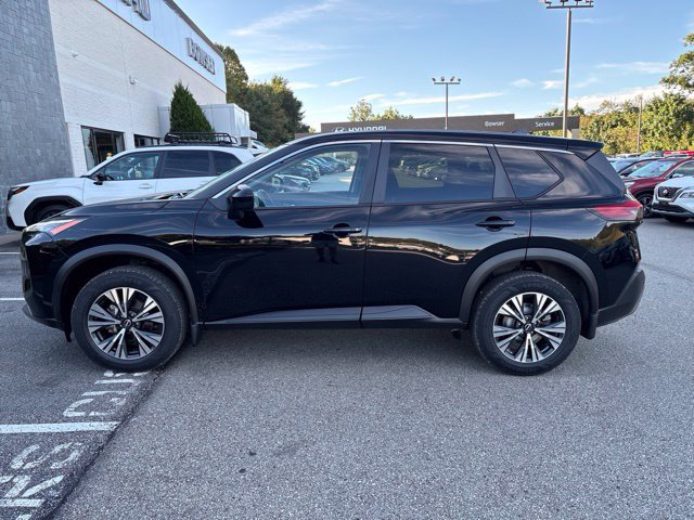 Certified 2023 Nissan Rogue SV AWD/4WD image 2