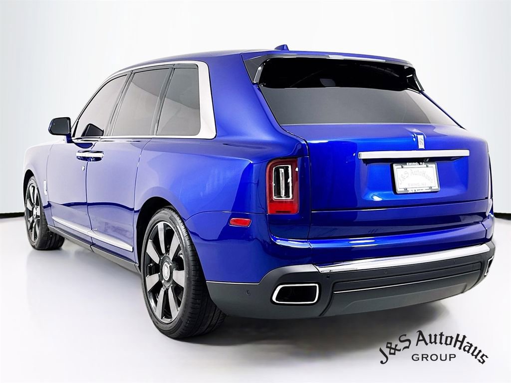 Used 2021 Rolls-Royce Cullinan AWD/4WD image 5