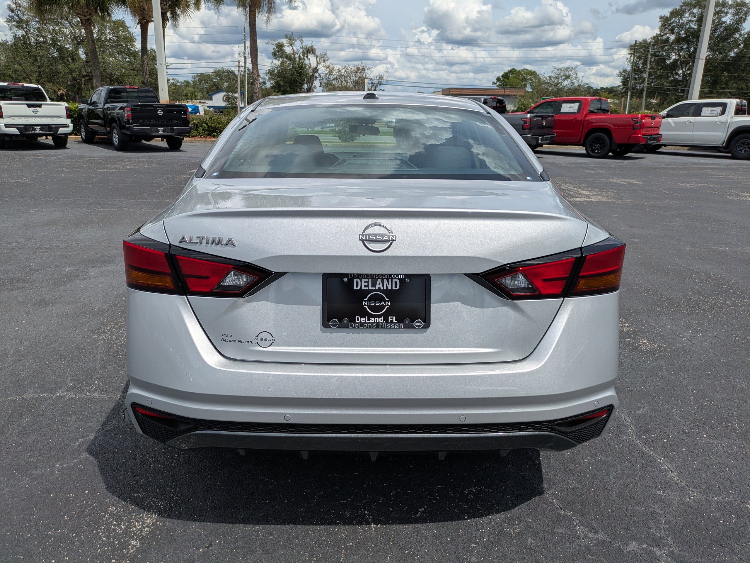 New 2026 Nissan Altima 2.5 SV FWD image 5