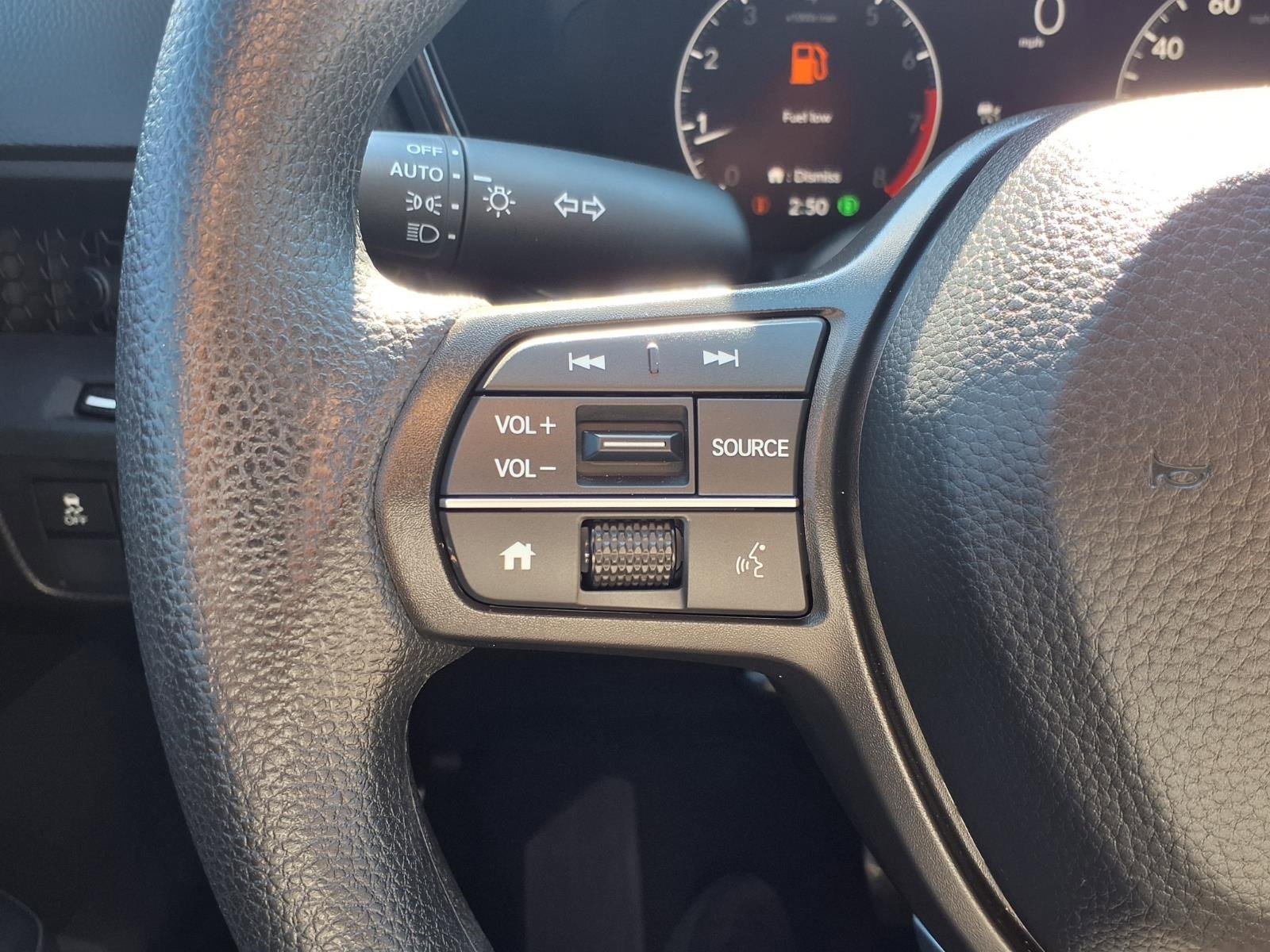 Used 2025 Honda CR-V EX image 16