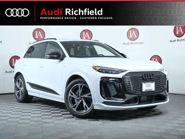 New 2027 Audi Q6 e-tron Prestige