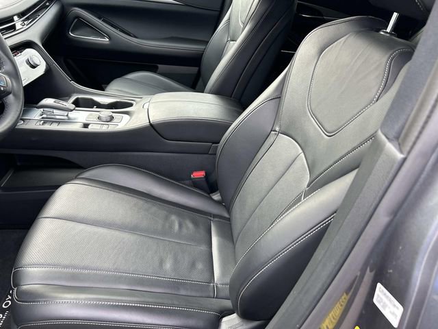 Used 2025 INFINITI QX60 Luxe image 16