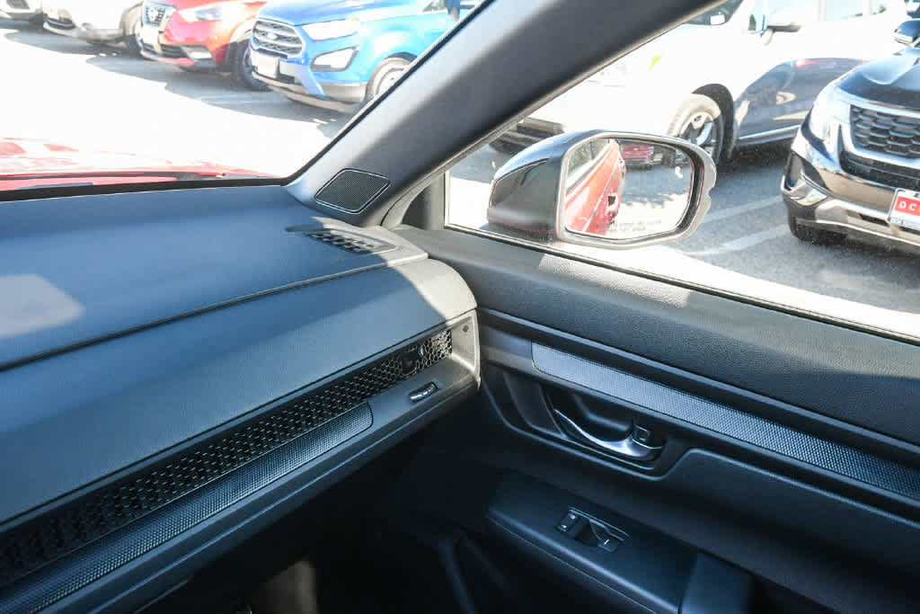 Used 2025 Honda CR-V Sport image 22