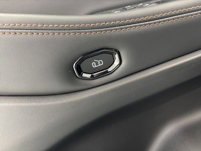 New 2026 Jeep Cherokee Overland w/ Advanced Pro Tech Group image 21