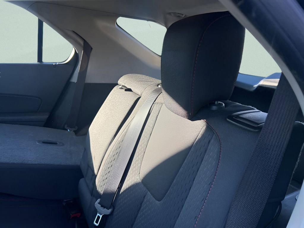 Used 2013 Chevrolet Equinox LS image 18