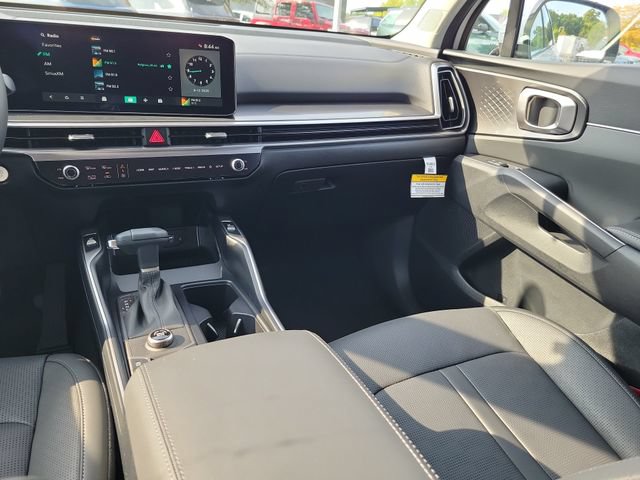 New 2026 Kia Sorento S w/ S Panoramic Sunroof Package FWD image 12