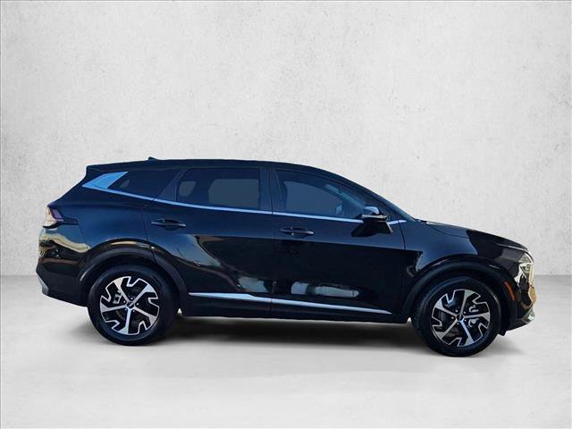 Used 2024 Kia Sportage EX FWD image 4