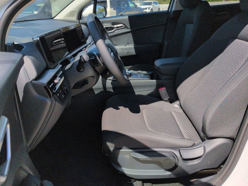 New 2026 Kia Sportage LX image 19