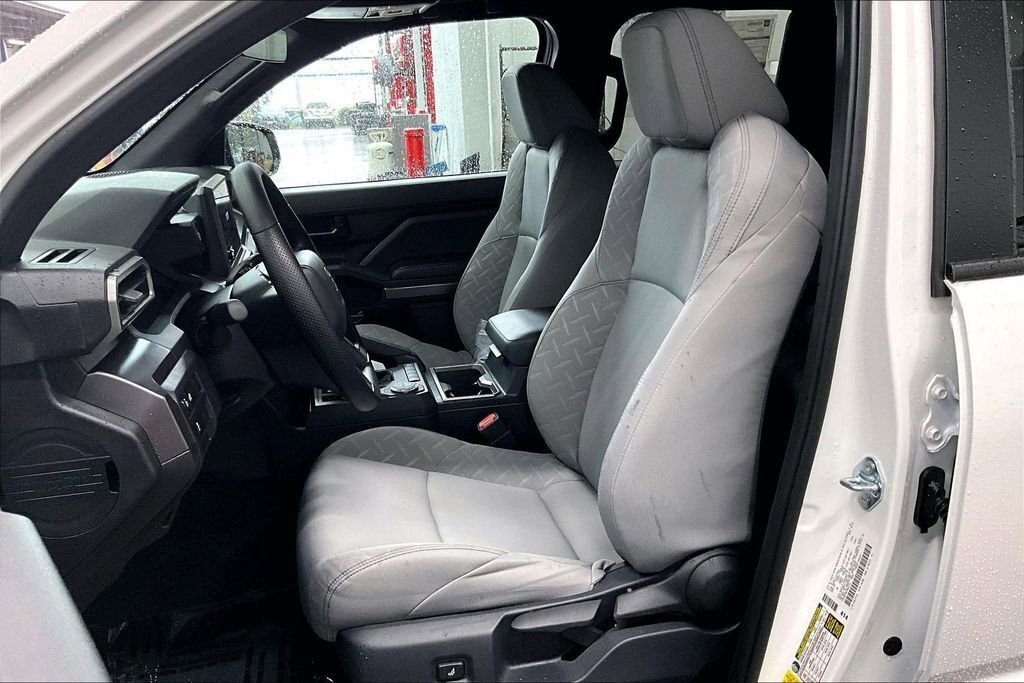 New 2026 Toyota Tacoma SR5 AWD/4WD image 9