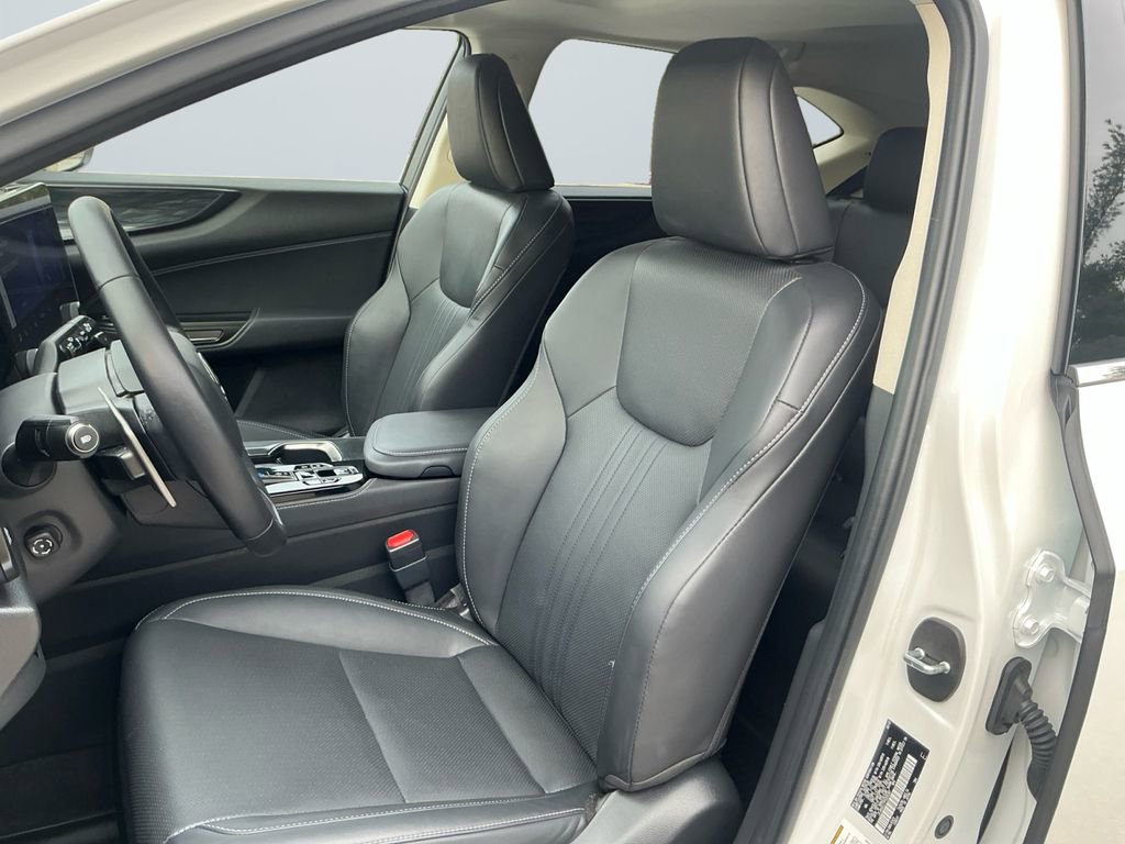 Used 2023 Lexus NX 350 AWD w/ Premium Package image 9