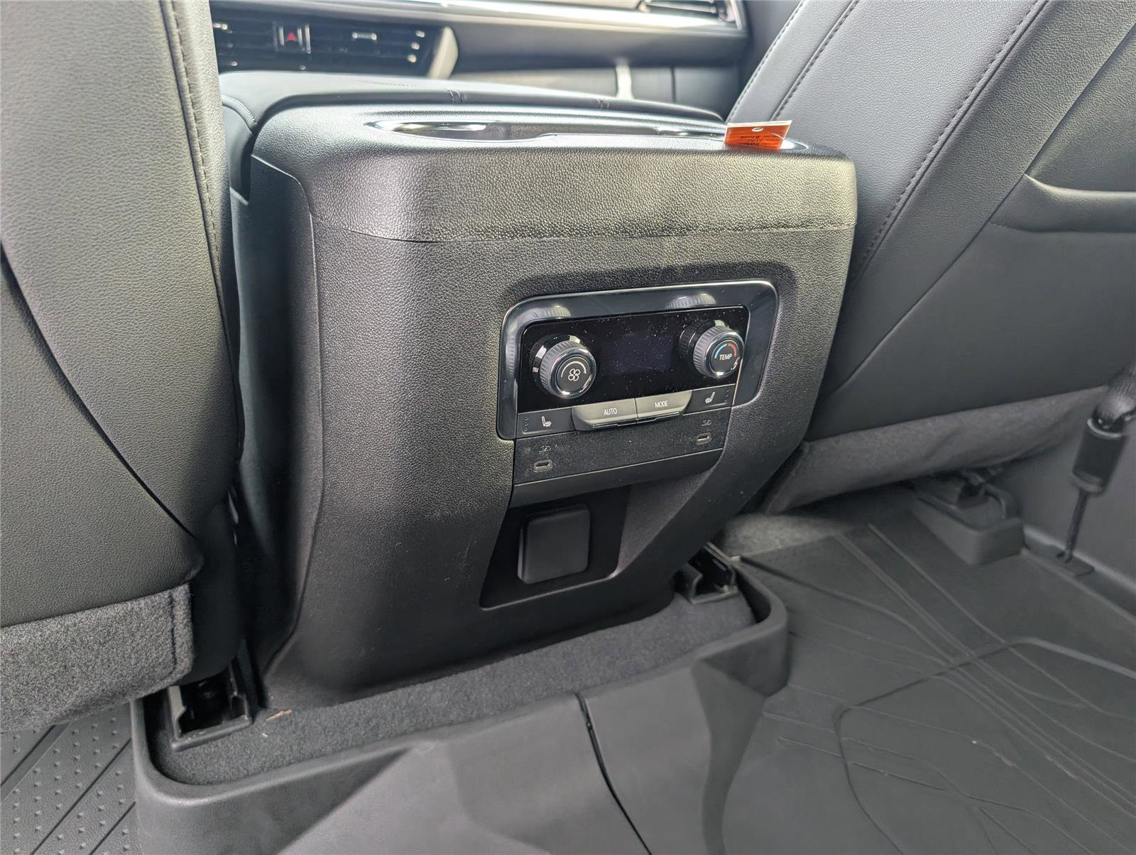 New 2026 Chevrolet Tahoe LT w/ Comfort Package image 31