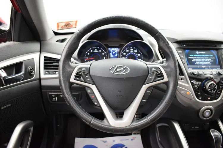 Used 2013 Hyundai Veloster w/ Style Pkg FWD image 19