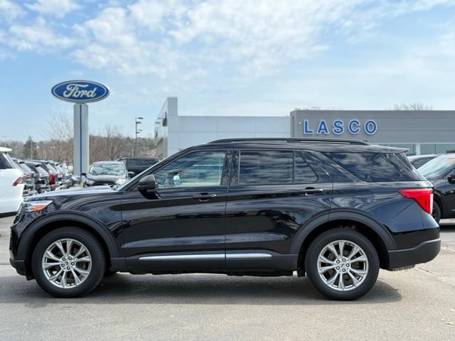 Used 2020 Ford Explorer XLT w/ Equipment Group 202A image 47