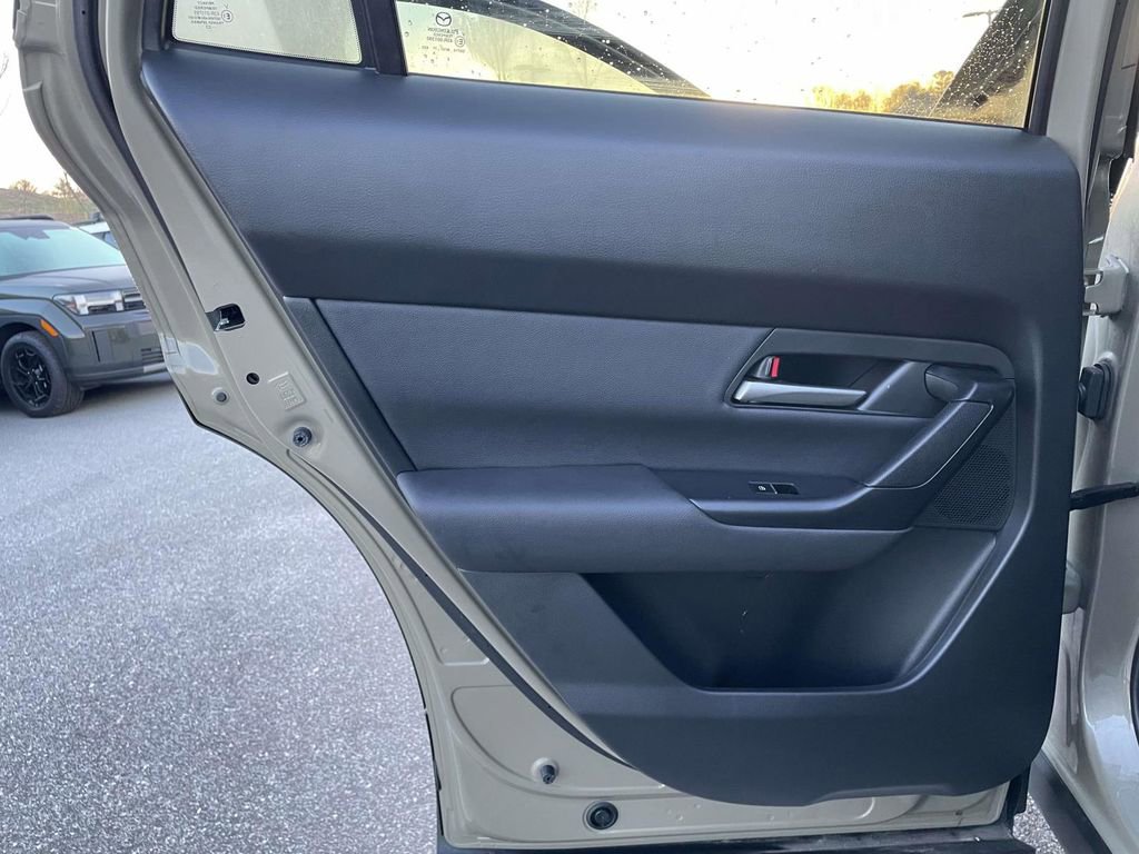 Used 2024 MAZDA CX-50 AWD 2.5 Turbo w/ Cargo Package image 2