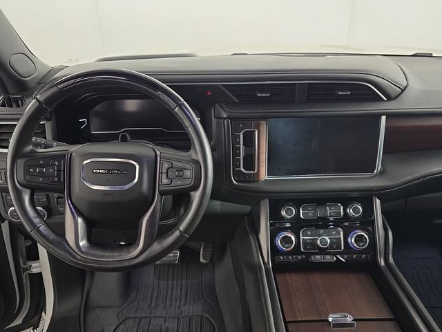 Used 2024 GMC Yukon Denali Ultimate AWD/4WD image 13