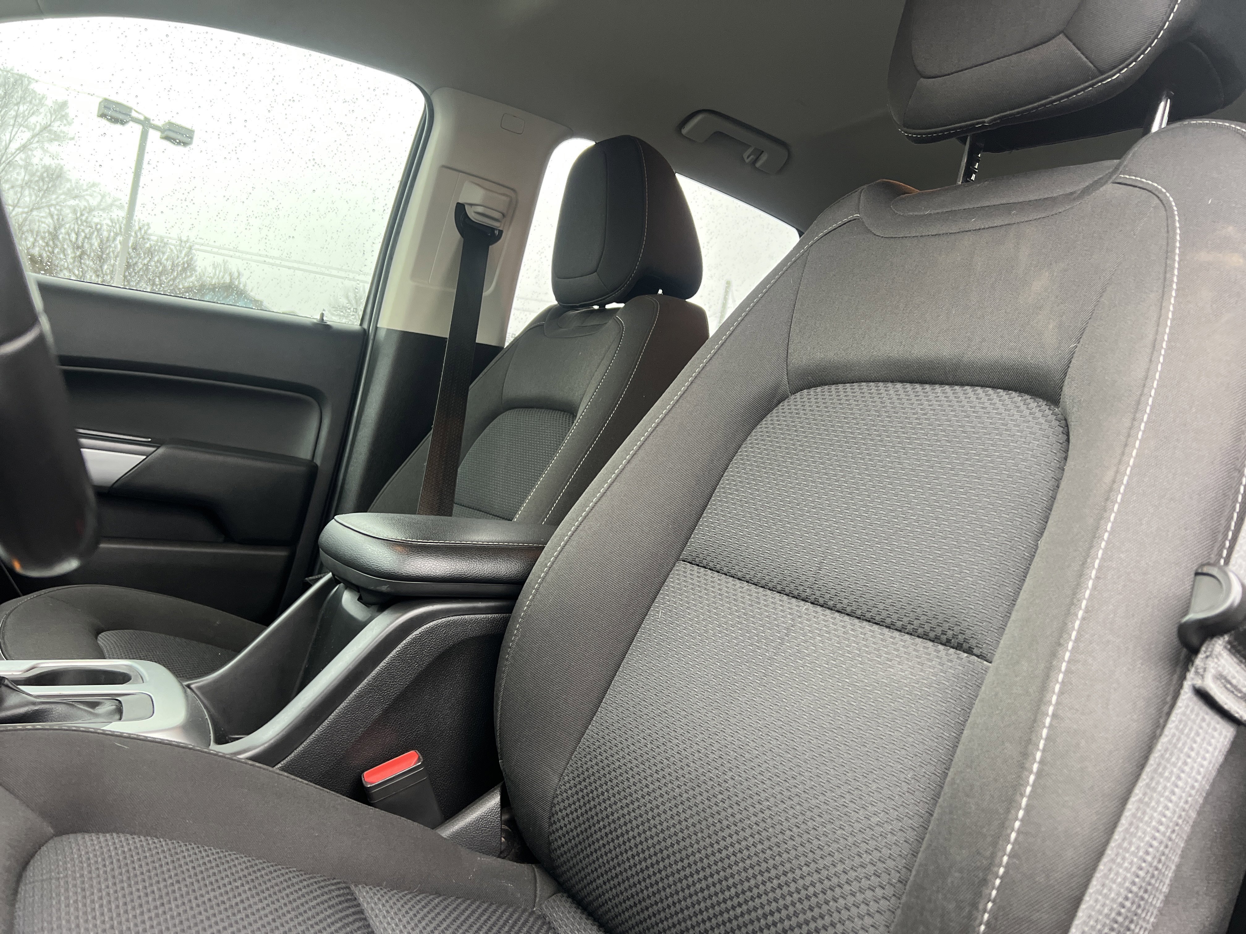 Used 2018 Chevrolet Colorado LT w/ Redline Special Edition image 12