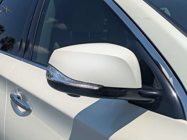 Used 2019 INFINITI QX60 Luxe w/ Essential Package FWD image 10