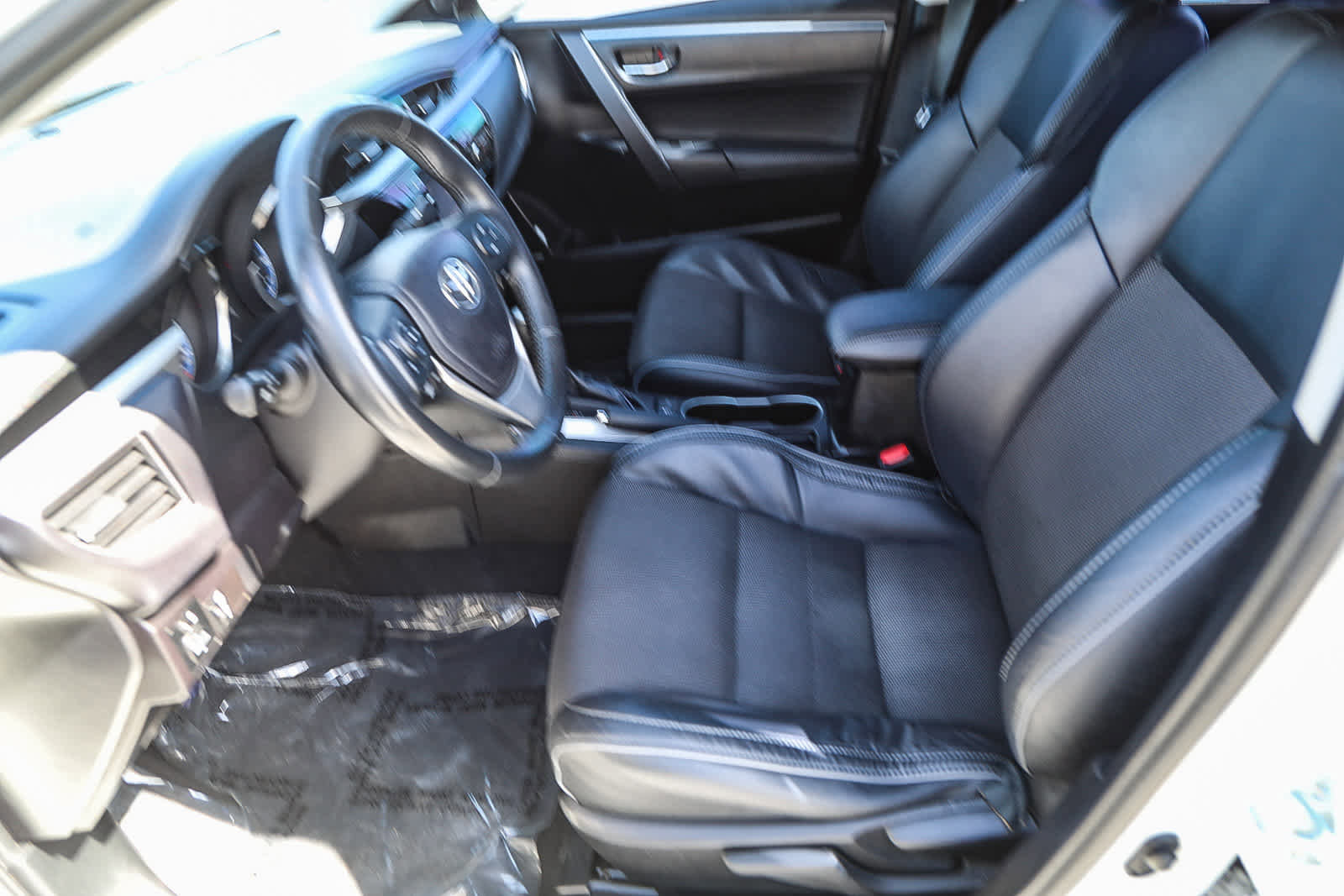 Used 2014 Toyota Corolla S FWD image 17
