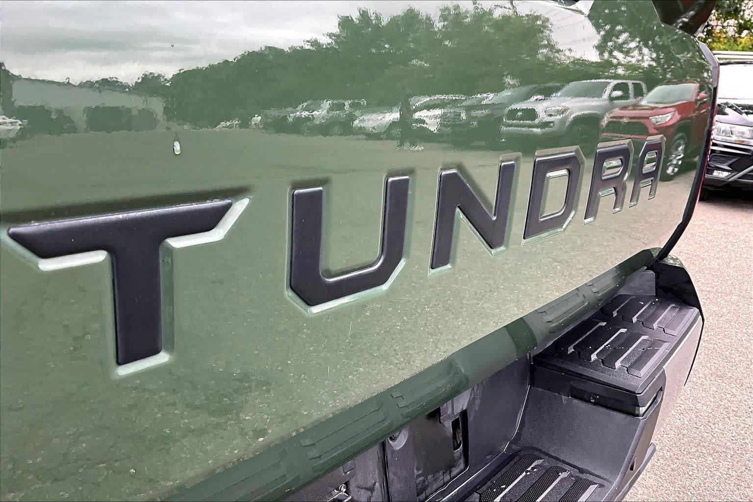 Used 2023 Toyota Tundra Limited w/ Power Package AWD/4WD image 30