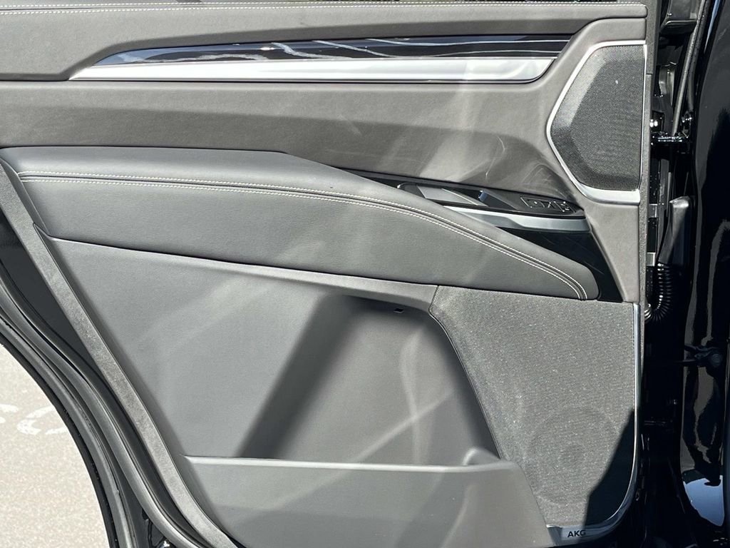 New 2026 Cadillac Escalade Sport w/ Touring Package image 23