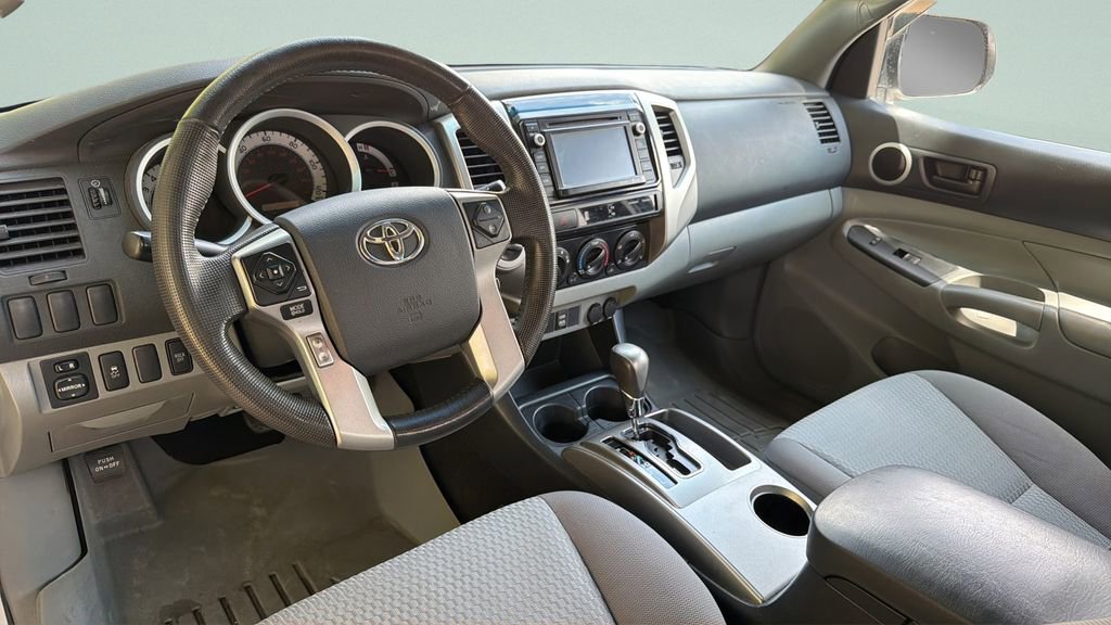 Used 2014 Toyota Tacoma 4x4 Access Cab w/ SR5 Package image 27