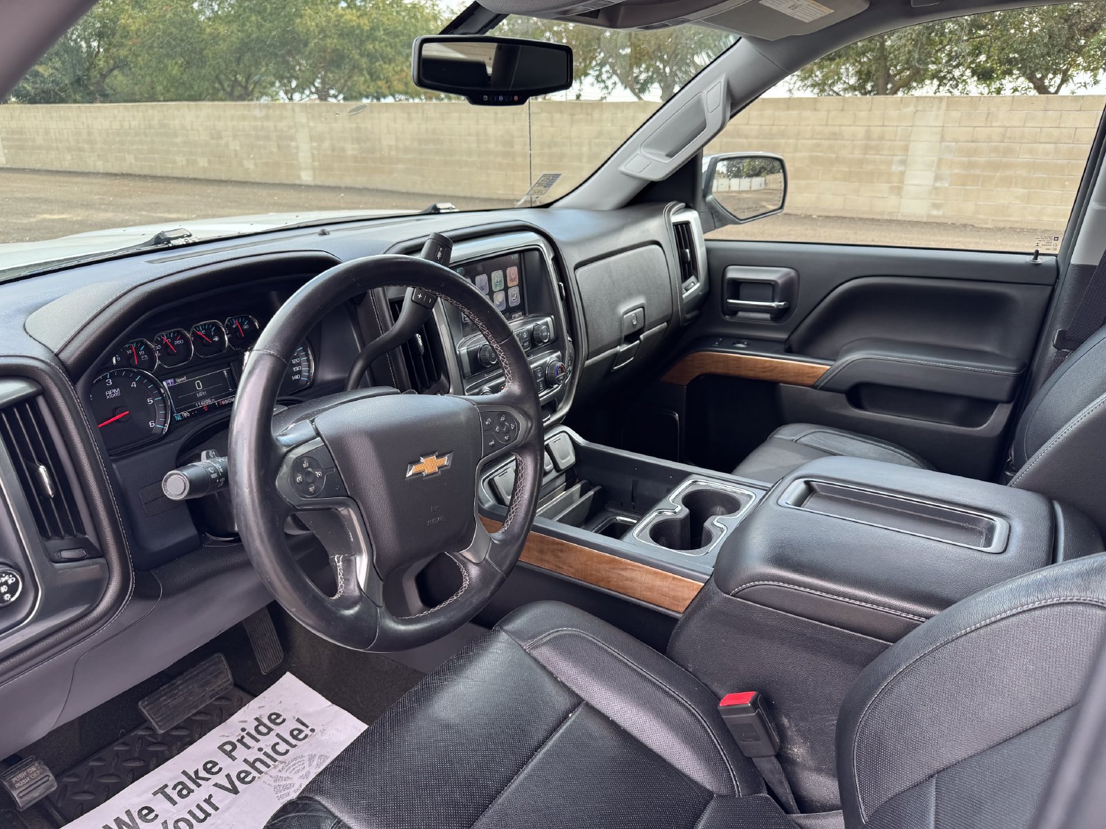 Used 2015 Chevrolet Silverado 1500 LTZ RWD image 10