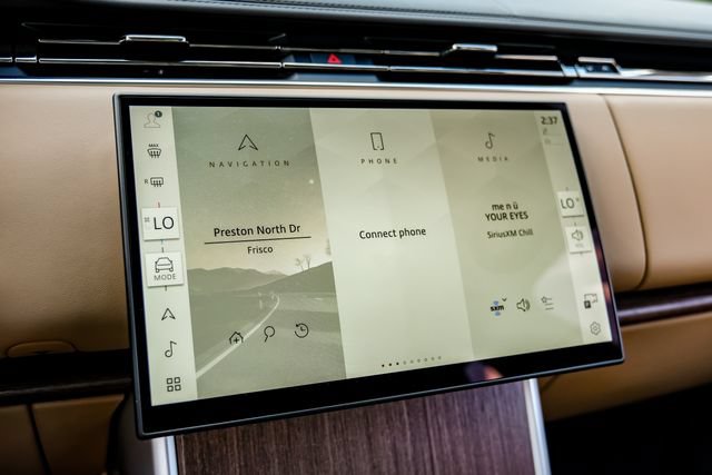 New 2026 Land Rover Range Rover SE AWD/4WD image 34