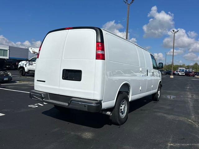 New 2025 Chevrolet Express 3500 Extended w/ Driver Convenience Package image 8