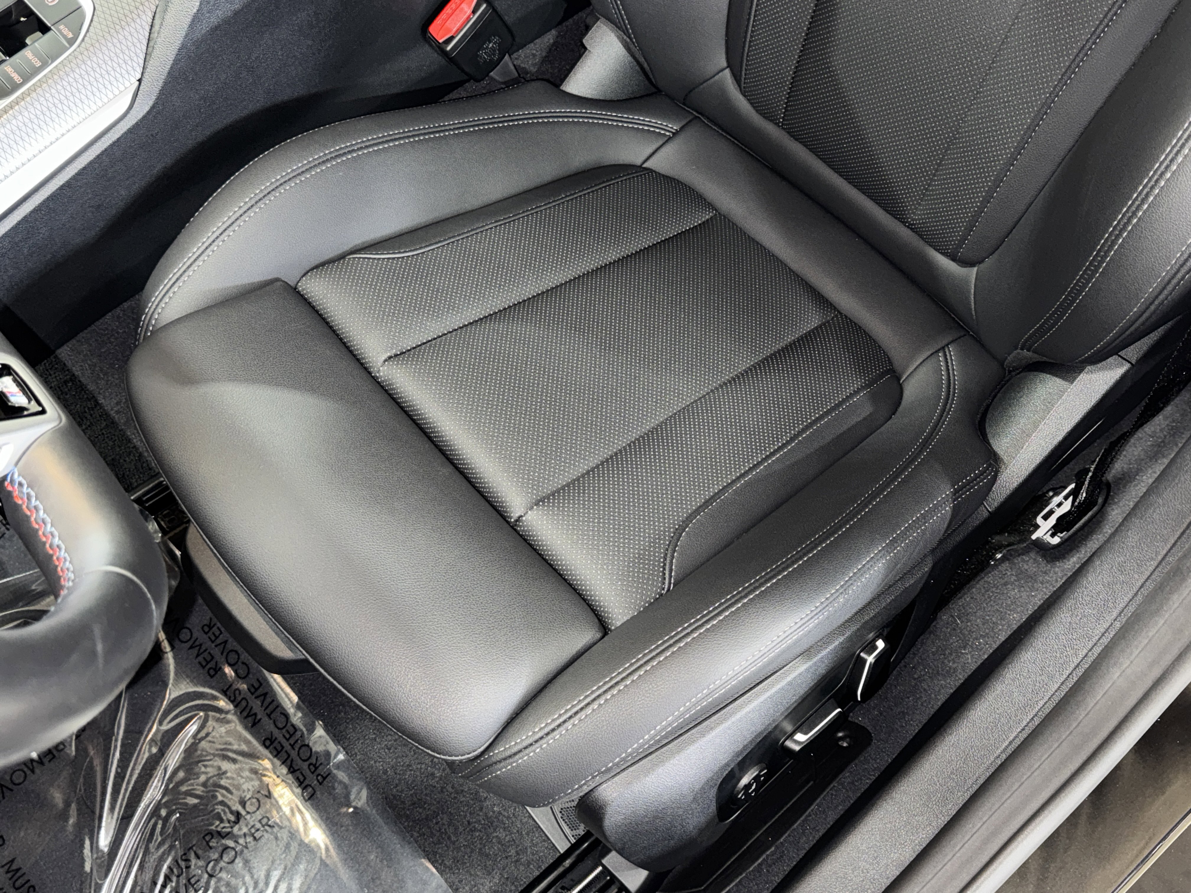 Certified 2025 BMW M440i image 34