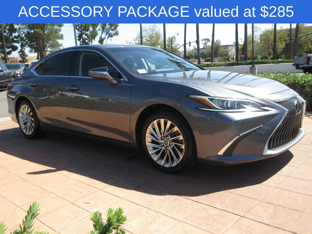 Used 2020 Lexus ES 350 w/ Accessory Package FWD image 7