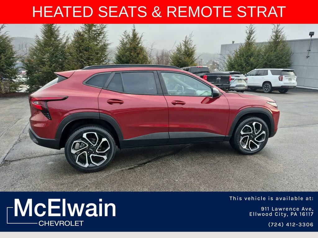 Used 2024 Chevrolet Trax RS w/ Driver Confidence Package image 16