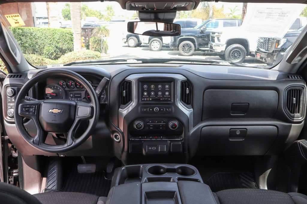 Used 2023 Chevrolet Silverado 1500 Custom AWD/4WD image 29