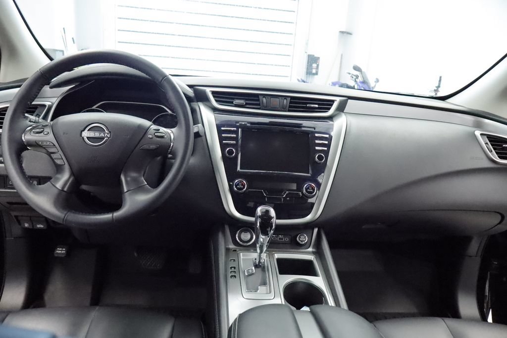 Used 2023 Nissan Murano SV AWD/4WD image 19