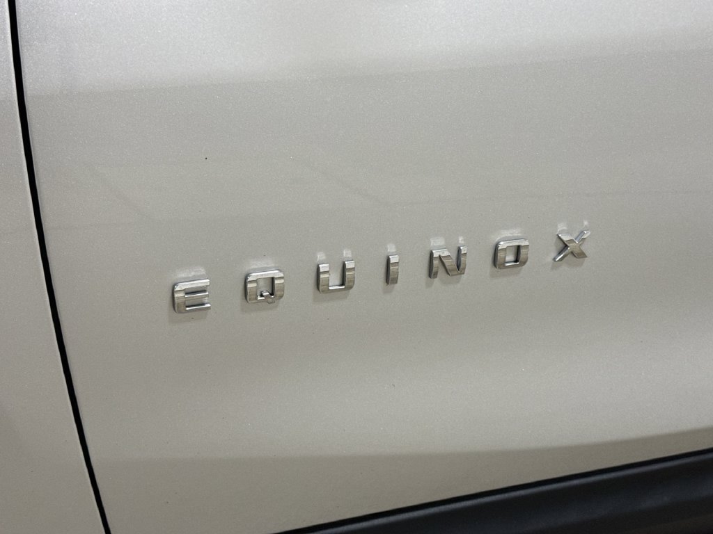 Used 2021 Chevrolet Equinox LT FWD image 25