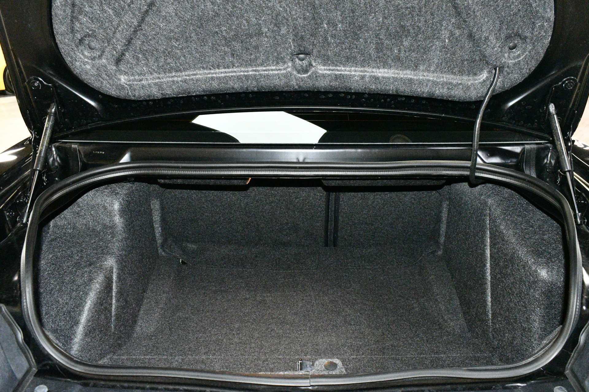 Used 2022 Dodge Challenger R/T Scat Pack RWD image 95
