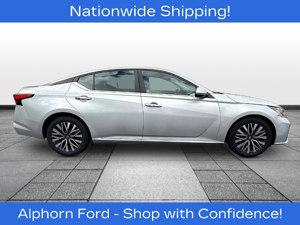 Used 2023 Nissan Altima 2.5 SV FWD image 8