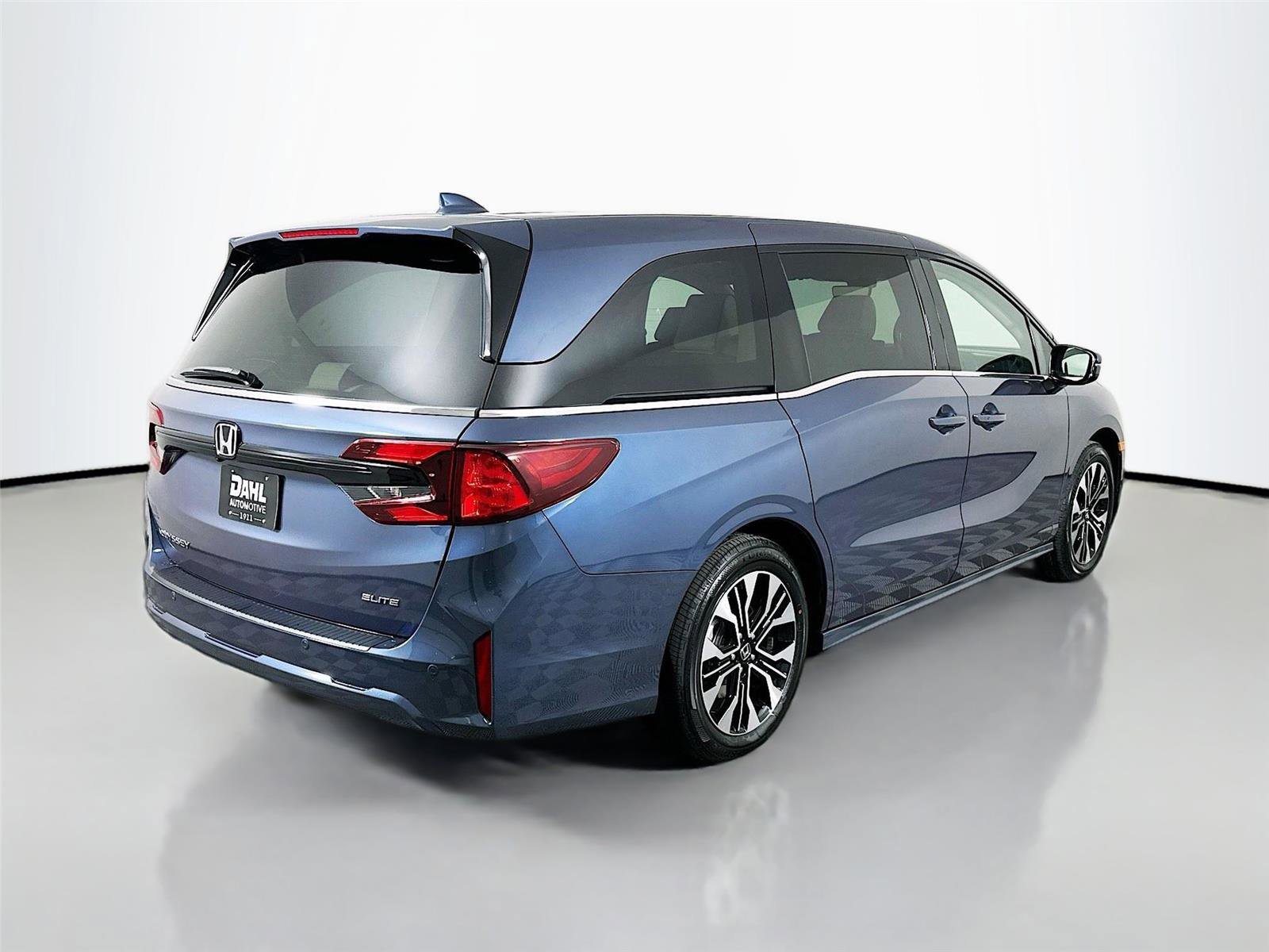 New 2026 Honda Odyssey Elite image 7