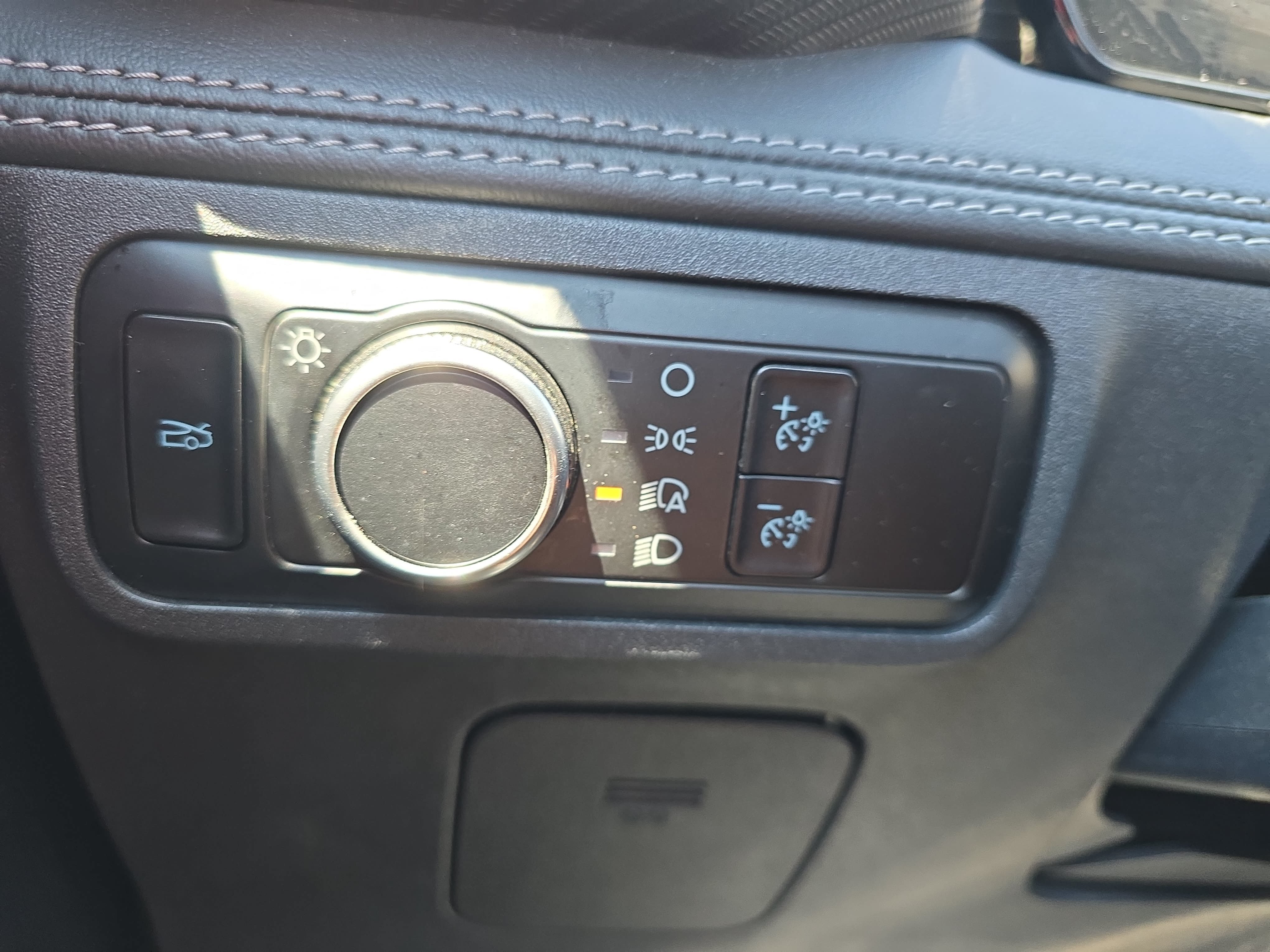 Used 2024 Ford Mustang Premium RWD image 25