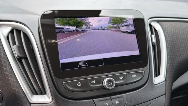 Used 2024 Chevrolet Malibu LS FWD image 26