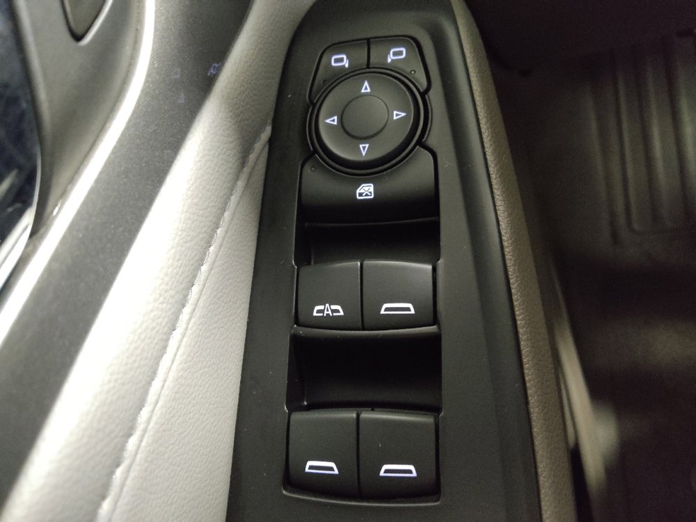 Used 2019 Chevrolet Traverse LT image 27