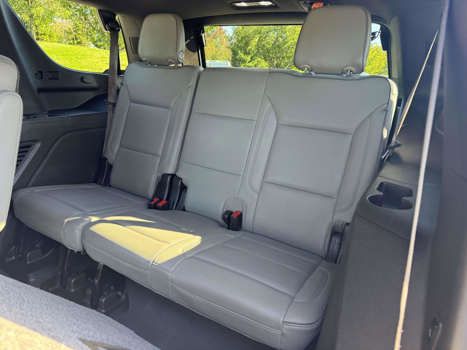 Used 2021 GMC Yukon SLT w/ SLT Luxury Plus Package image 48