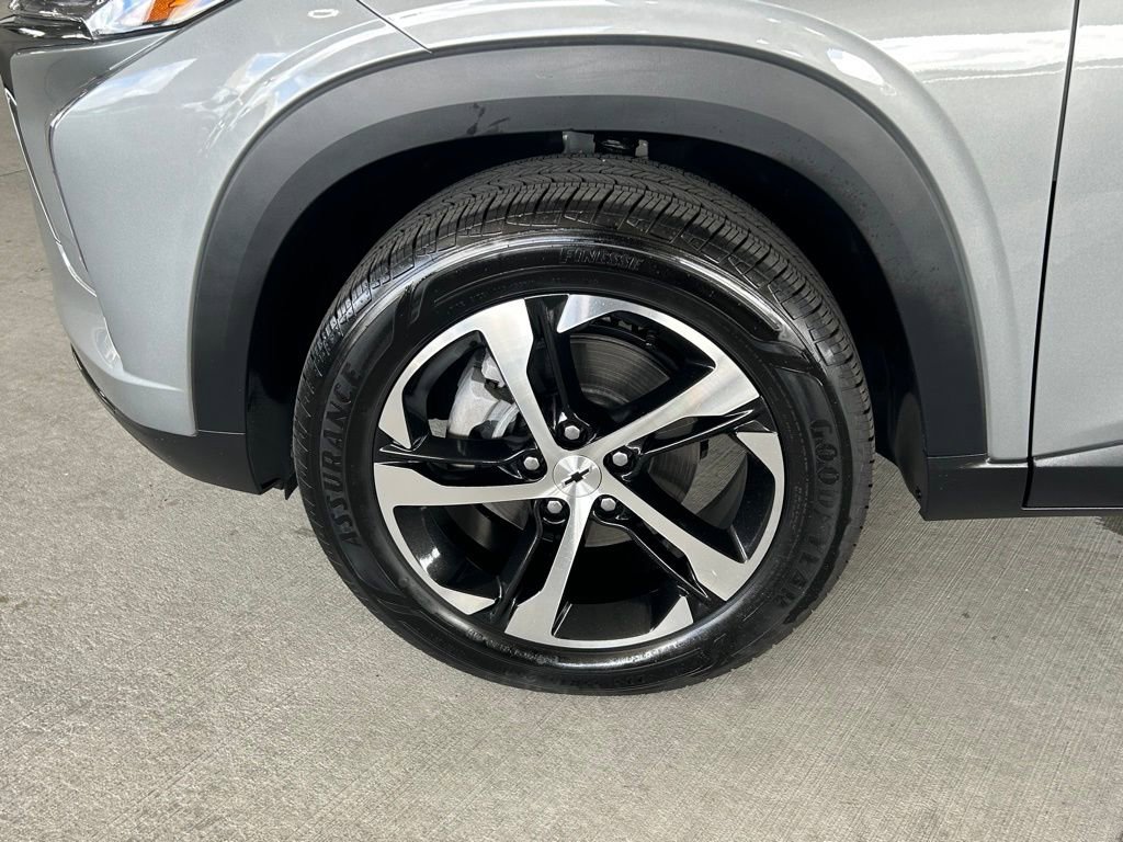 Used 2024 Chevrolet Trax RS w/ Driver Confidence Package image 29