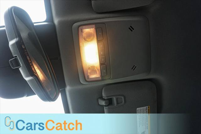 Used 2020 Chevrolet Trax LT w/ LT Convenience Package FWD image 18